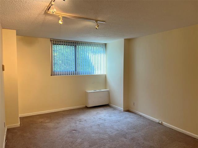 Building Photo - 3883 Turtle Creek Blvd