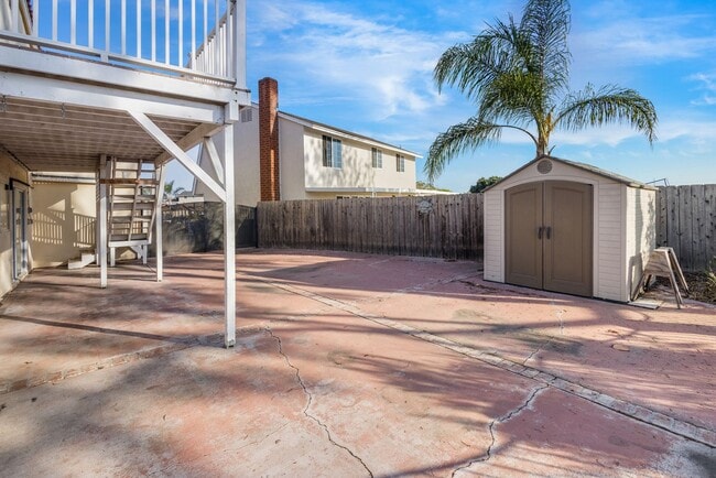 Building Photo - 533 Hibiscus Ct