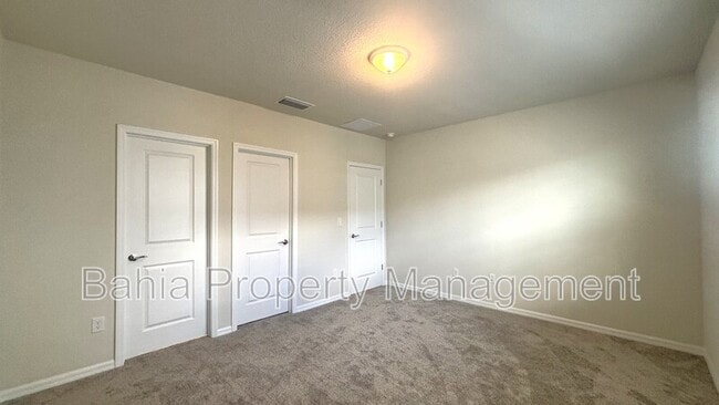 Building Photo - 10318 Evening Horizon St