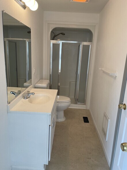 Bathroom - 16627 113th Ave SE