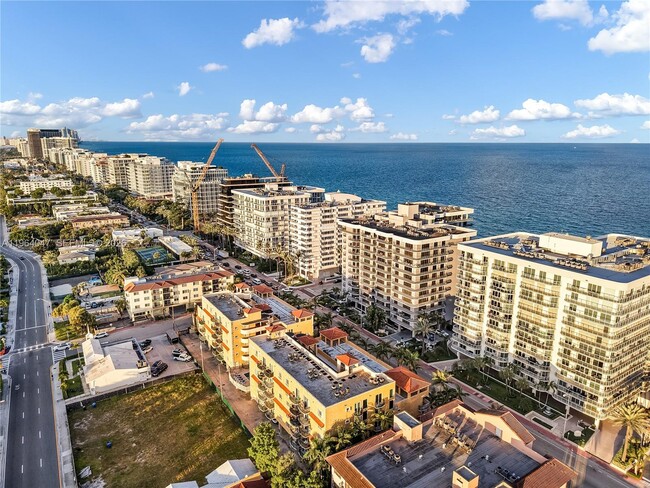 Building Photo - 8888 Collins Ave