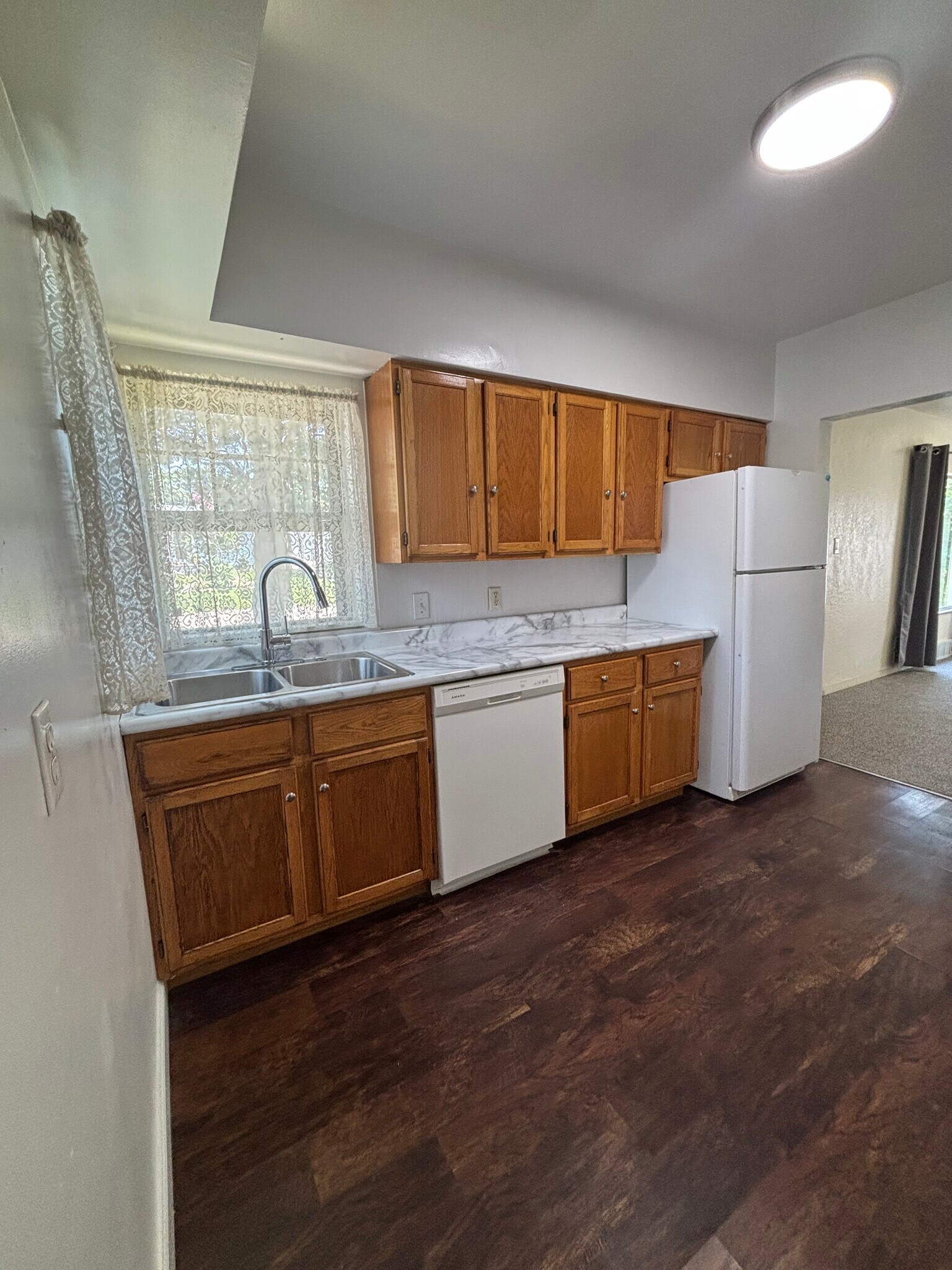 Newly remolded Kitchen - 3520 37th st