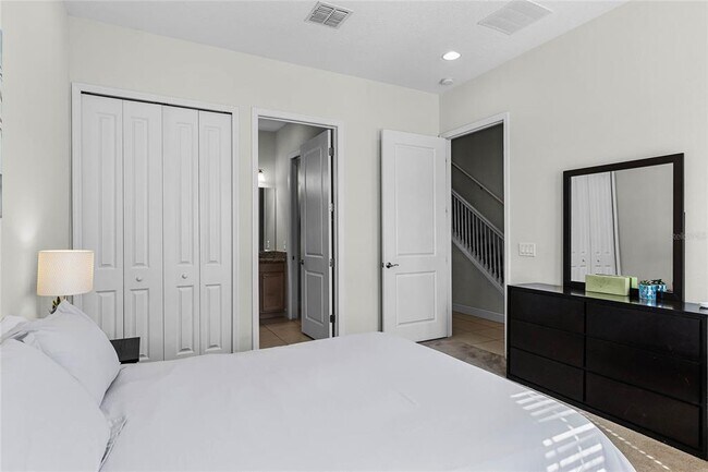Building Photo - 434 Captiva Dr