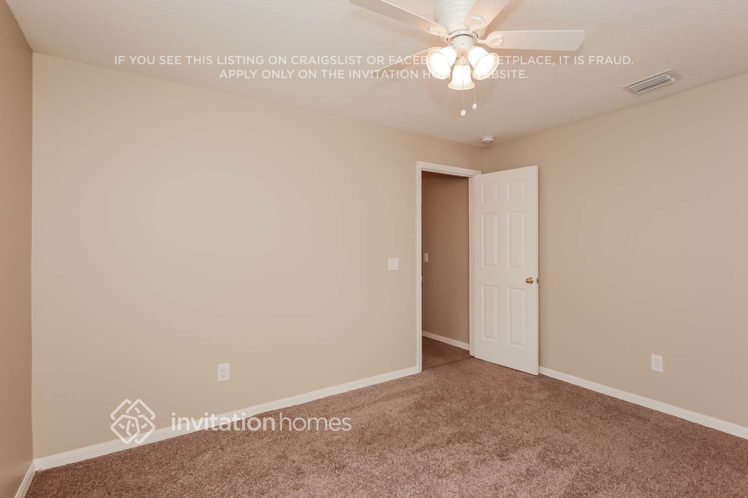 Building Photo - 9718 Bay Colony Dr