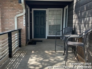 Building Photo - 8916 Hambledon Dr