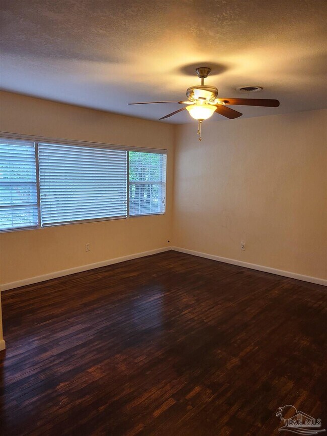 Building Photo - 6666 Allyn Way