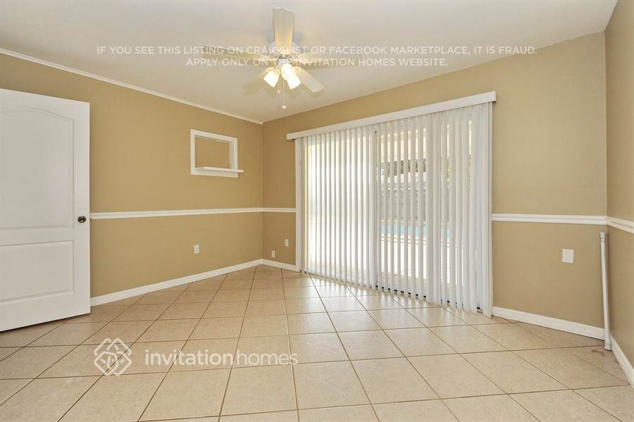 Building Photo - 452 Hazelwood Rd