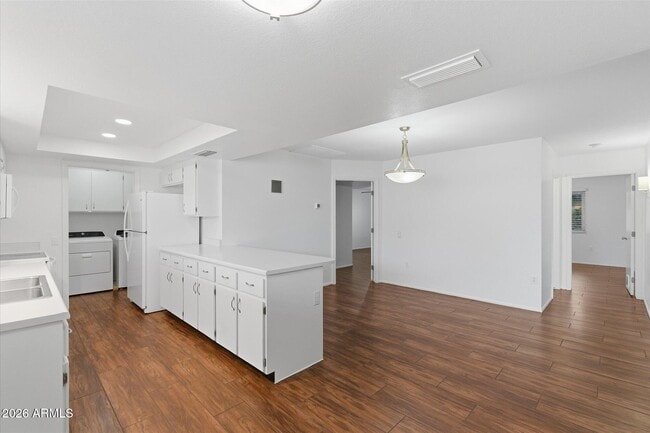 Building Photo - 18415 N Spanish Garden Dr