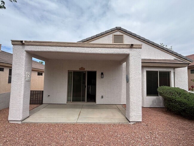 Building Photo - Upgraded 2 Bed, 2 Bath Home with Fireplace, Patio & Garage in 55+ Community