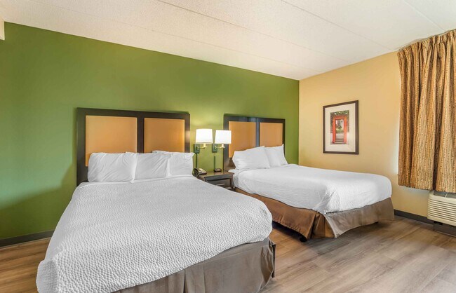 Building Photo - Furnished Studio-Chicago - Lombard - Oak Brook