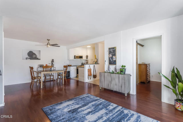 Building Photo - 355 S Los Robles Ave