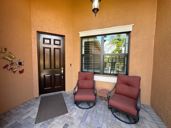 Building Photo - 11916 Five Waters Cir