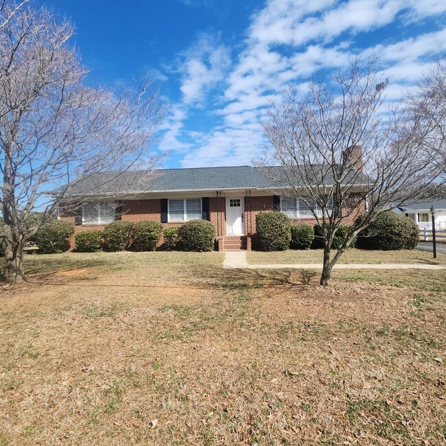 Primary Photo - Classic Brick Ranch With Detached Garage F...