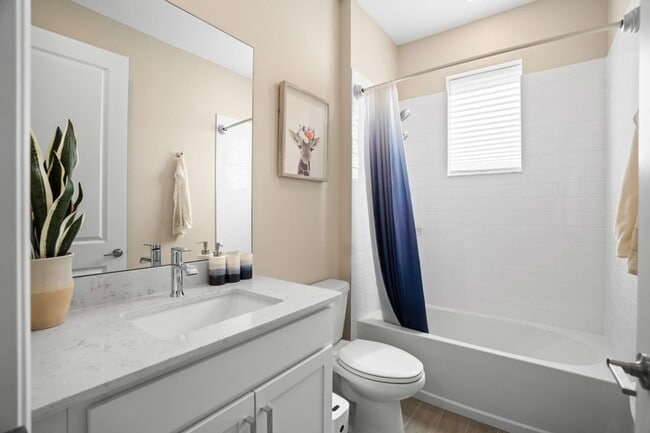 Building Photo - 1120 Haywagon Trl