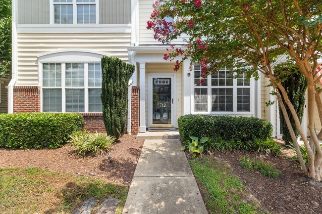 Building Photo - 5712 Clearbay Ln