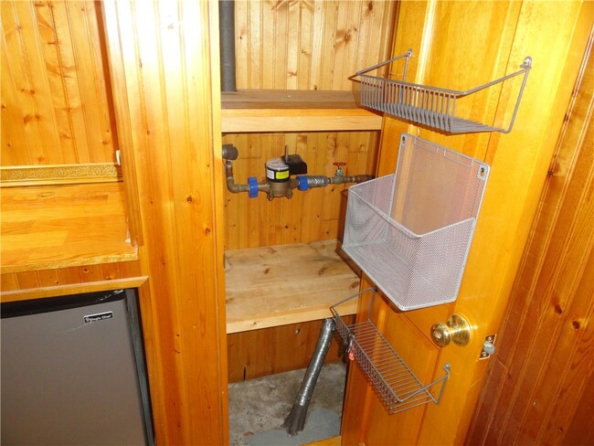 Building Photo - 206 Greenway Blvd