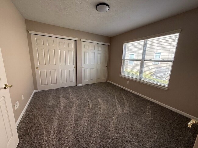Building Photo - 12148 Black Hills Dr