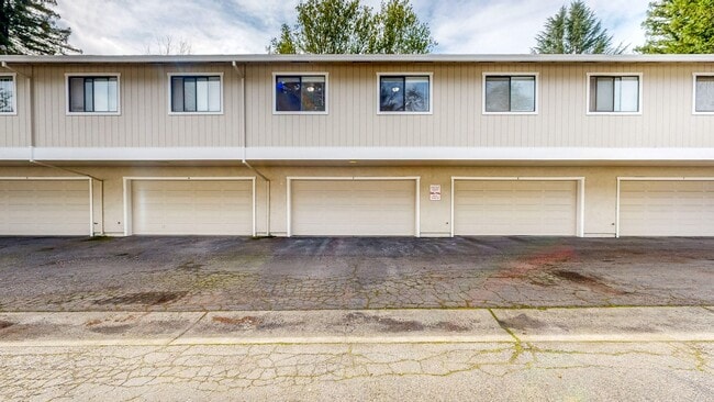 Building Photo - 1311 Spring St