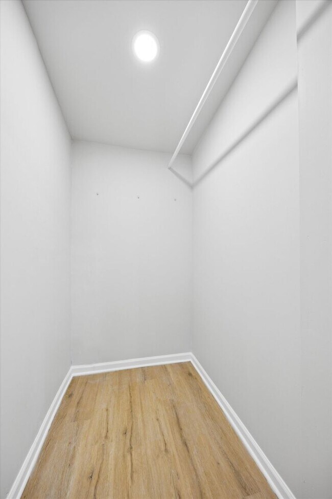 Building Photo - Stunning 4-Bedroom Townhome in the Heart of Francisville! Available NOW! Last Month’s Rent waived...