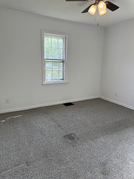 Building Photo - 1505 Kirkwood Blvd