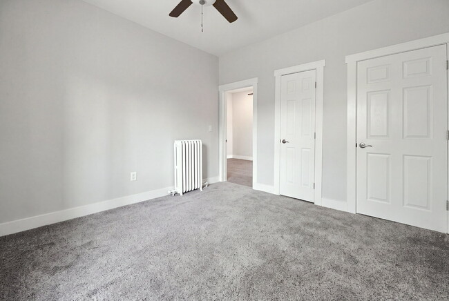 Building Photo - $1,720.95 with $300 off the first month rent, 1 Bed - 1 Bath, Condo in Denver with All Utilities ...