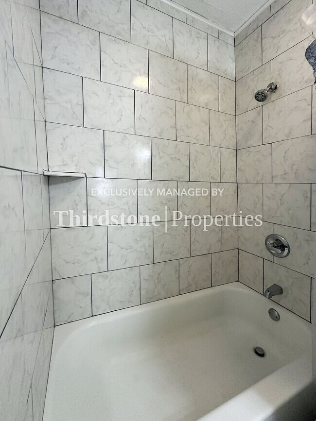 Building Photo - 2899 Dignan St