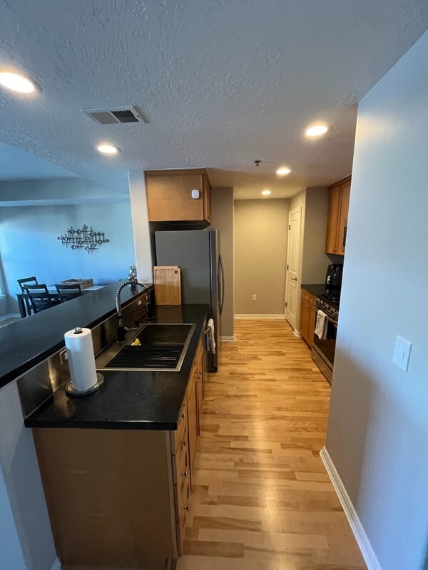 Building Photo - 5 S 500 W