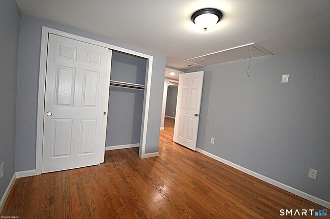 Building Photo - 17 Railroad Ave