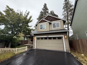 Building Photo - Application Pending - 3 Bedroom Home for R...