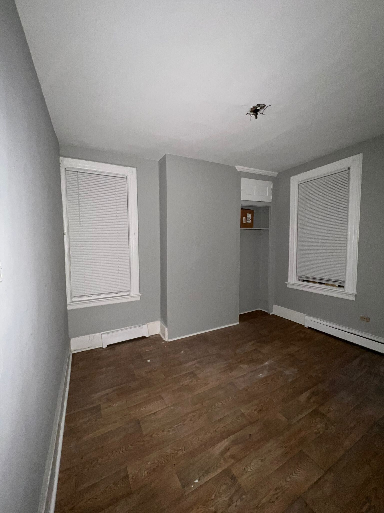 Building Photo - 1317 44th St