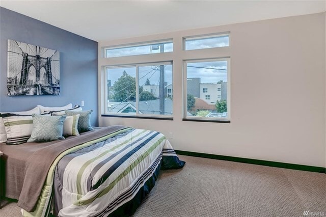 Building Photo - Stunning 3 Bedroom Townhouse in Fremont!