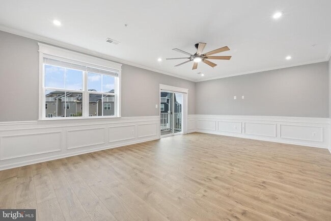 Building Photo - 4615 Crossing Ct