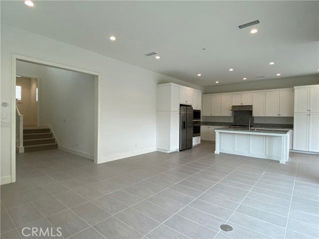 Building Photo - 120 Spotted Quail