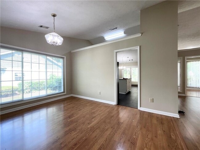 Building Photo - 3070 Bugle Dr