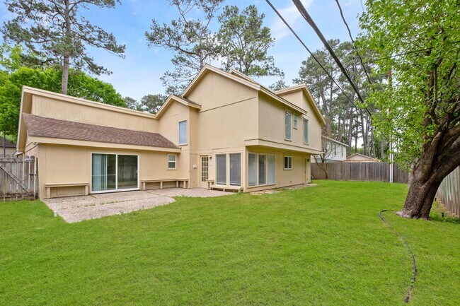 Building Photo - 14126 Saddlebend Dr
