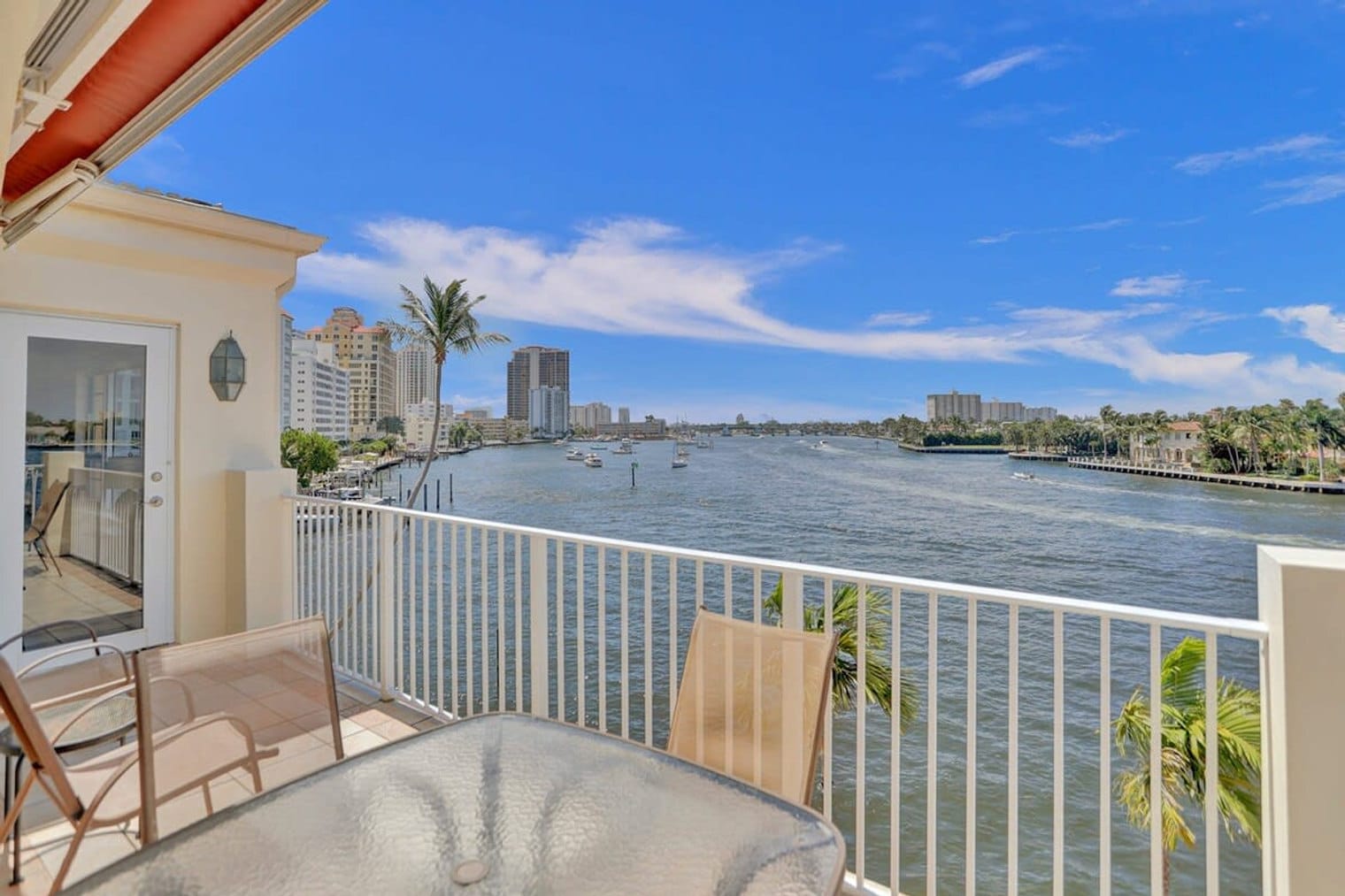Building Photo - 2908 Bayshore Dr