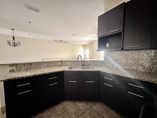 Building Photo - 8216 Casa Verde Rd
