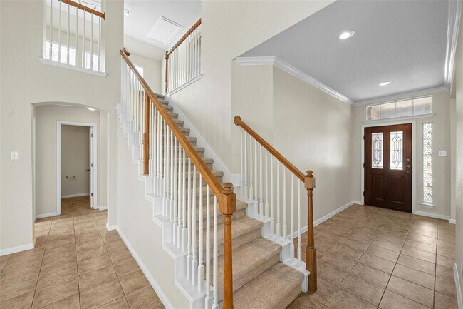 Building Photo - 11305 Brixey Ln