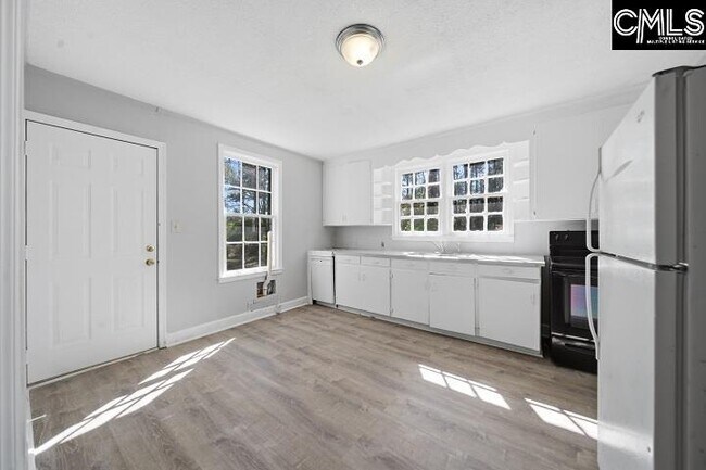 Building Photo - 1026 Beatty Rd