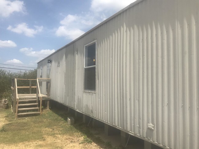 Building Photo - 6620 Topper Run