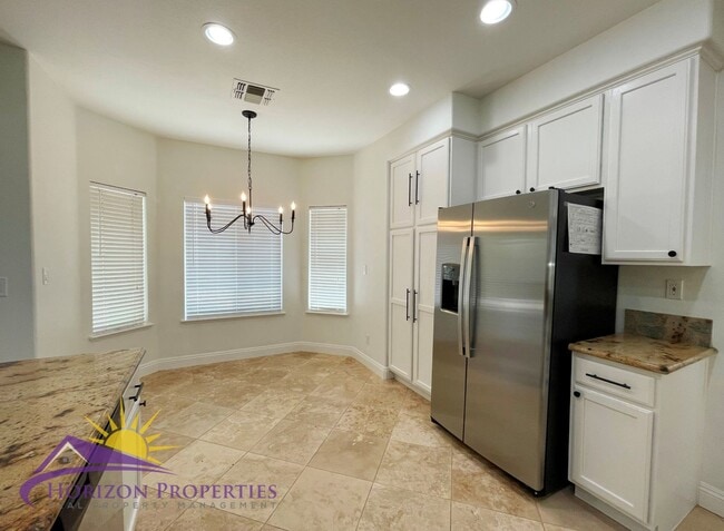 Building Photo - Spacious 5 Bed 3 Bath 2,136 Sq. Ft. Sheldon Pacific Home in Elk Grove