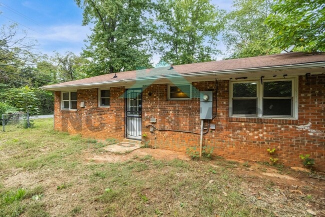 Building Photo - 1200 Blackmoor Rd