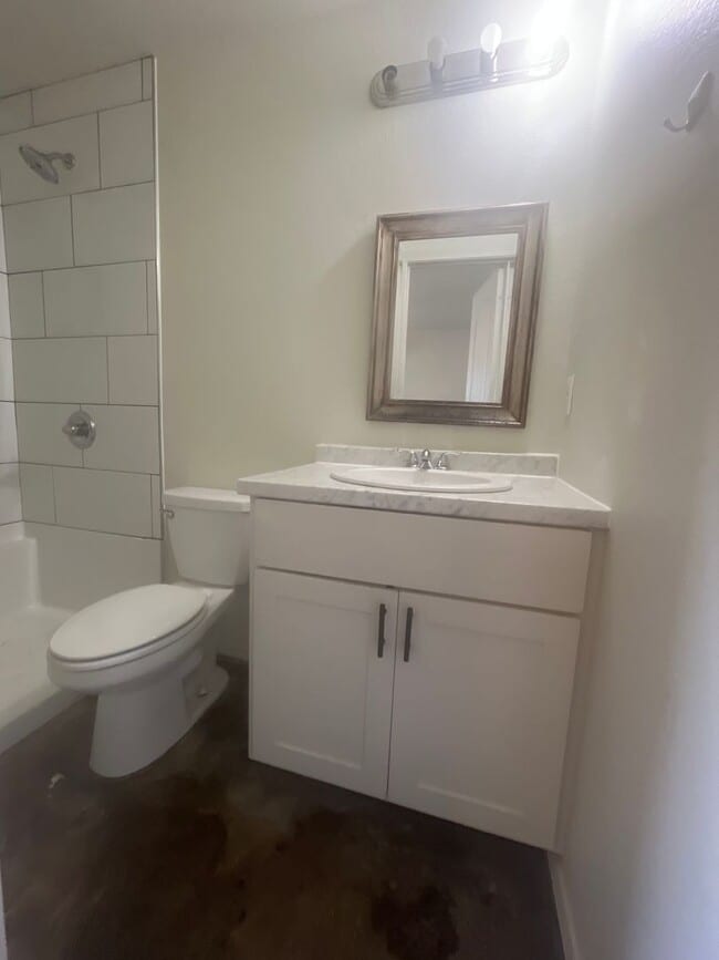 Building Photo - Sherwood Rental