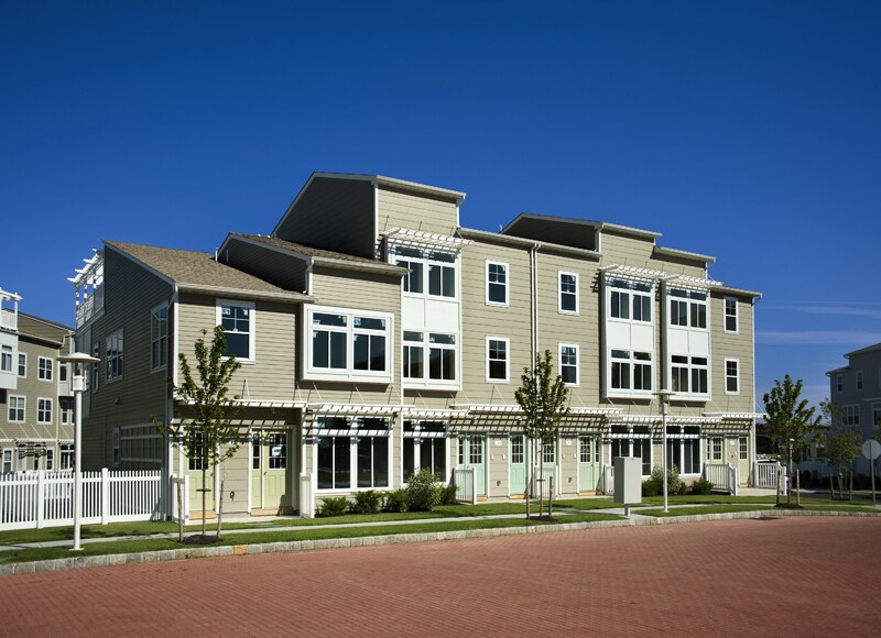 Building Photo - 152 Beach 67th St