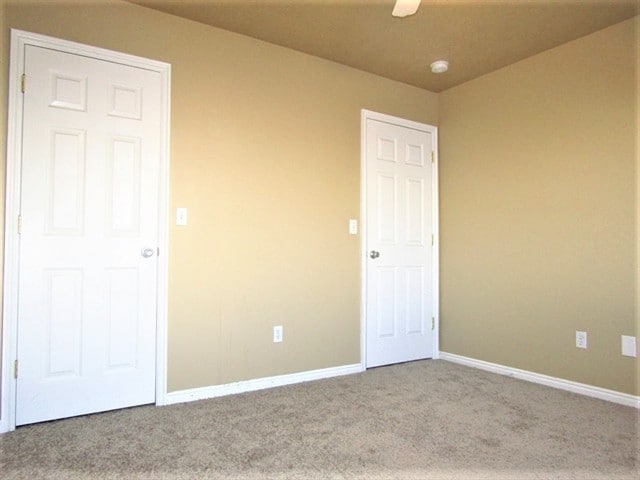 Building Photo - 6871 Mineral Mt Dr