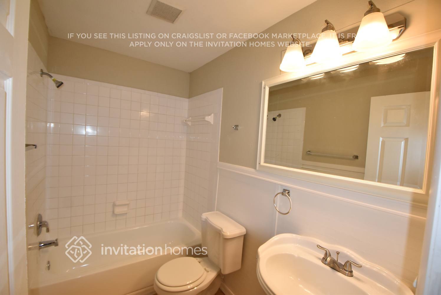 Building Photo - 1003 Pinehaven Ct