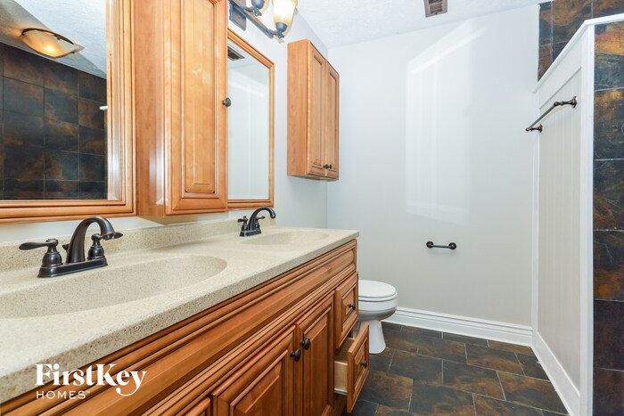 Building Photo - 2661 Liatris Dr