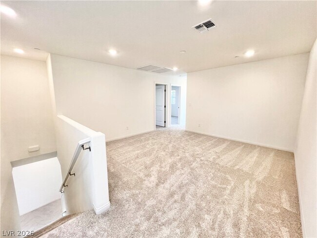 Building Photo - 3732 Frattina Ave