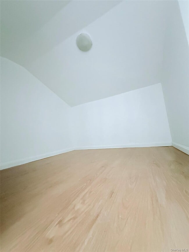 Building Photo - 95-10 95th Ave