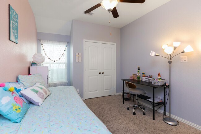 Building Photo - 4323 Berry Bend Ln